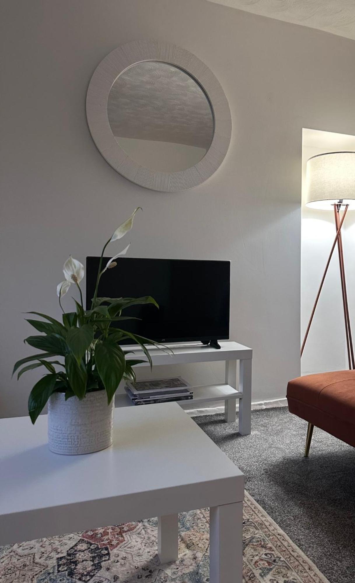 Ocean Village Marina 2 Bedroom Apartment With Balcony! Southampton Esterno foto